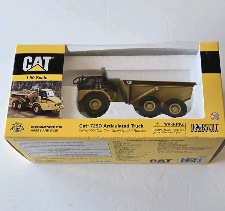 1/50 CAT 725D Articulated Truck by Norscot (55073) NIB Vintage 2001 Sealed