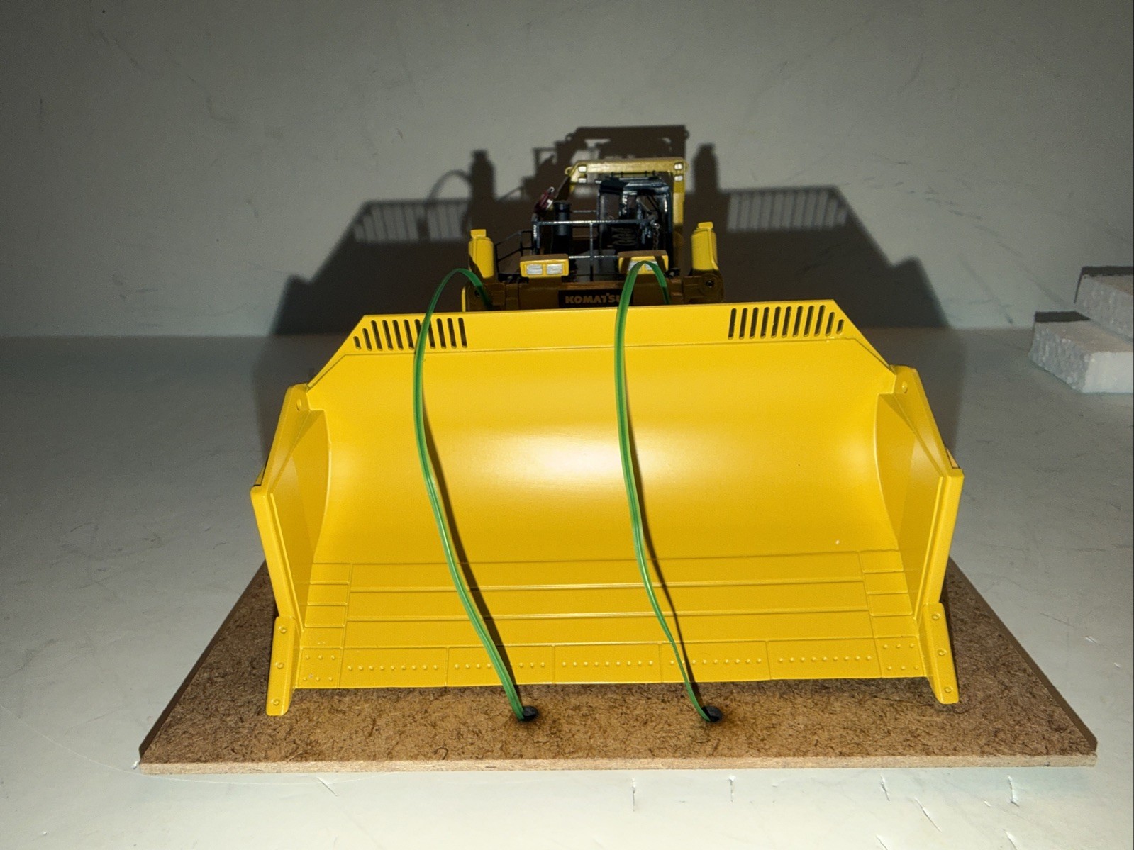 Komatsu D575A-3 SD Super Dozer HiMoBo 1:50