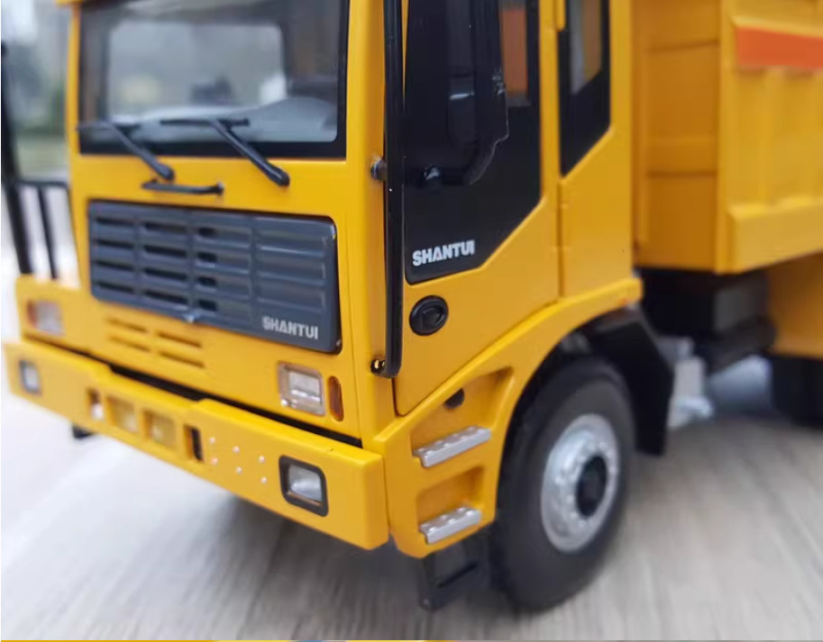 1:35 26CM SHANTUI Mining Dump Truck Construction Equipment Machine Diecast Model