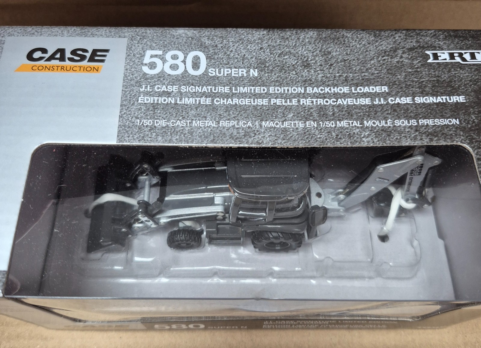 1/50 JI Case 580 Super N Backhoe Loader, Silver Signature Limited Edition, ERTL