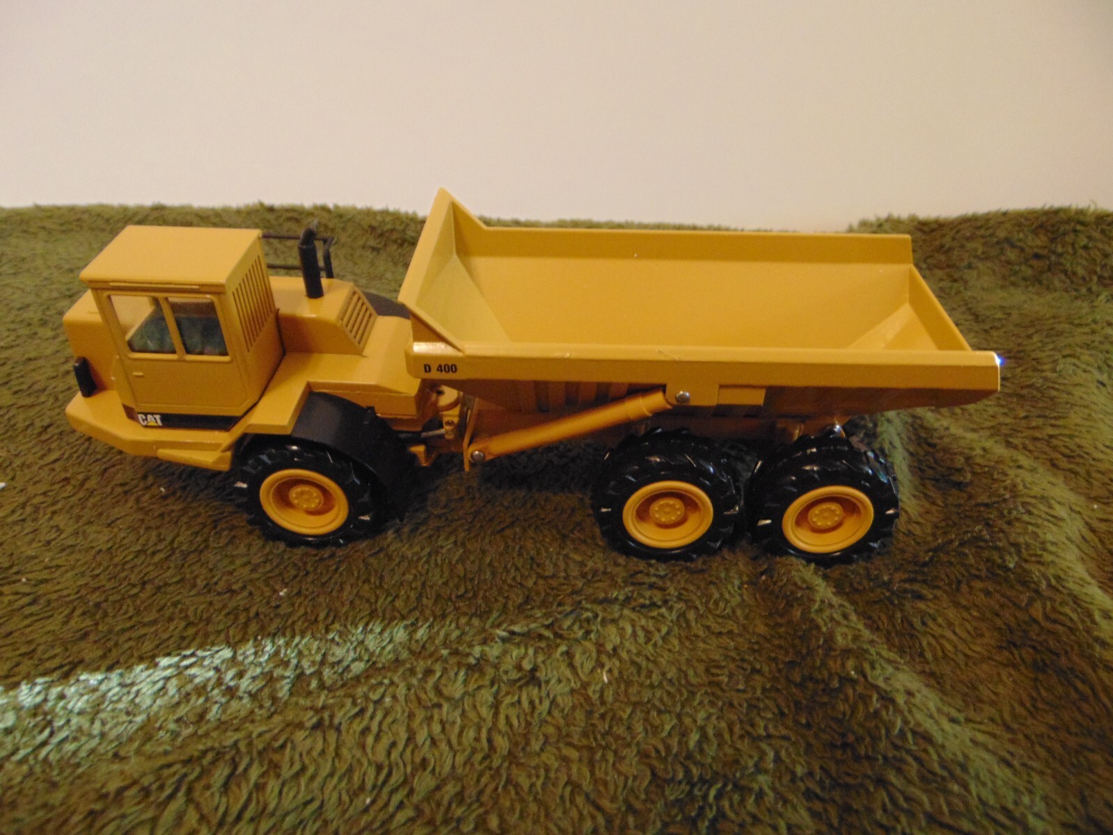 Conrad 2862 Cat Caterpillar Articulated Truck Loader Die Cast Model Toy Germany
