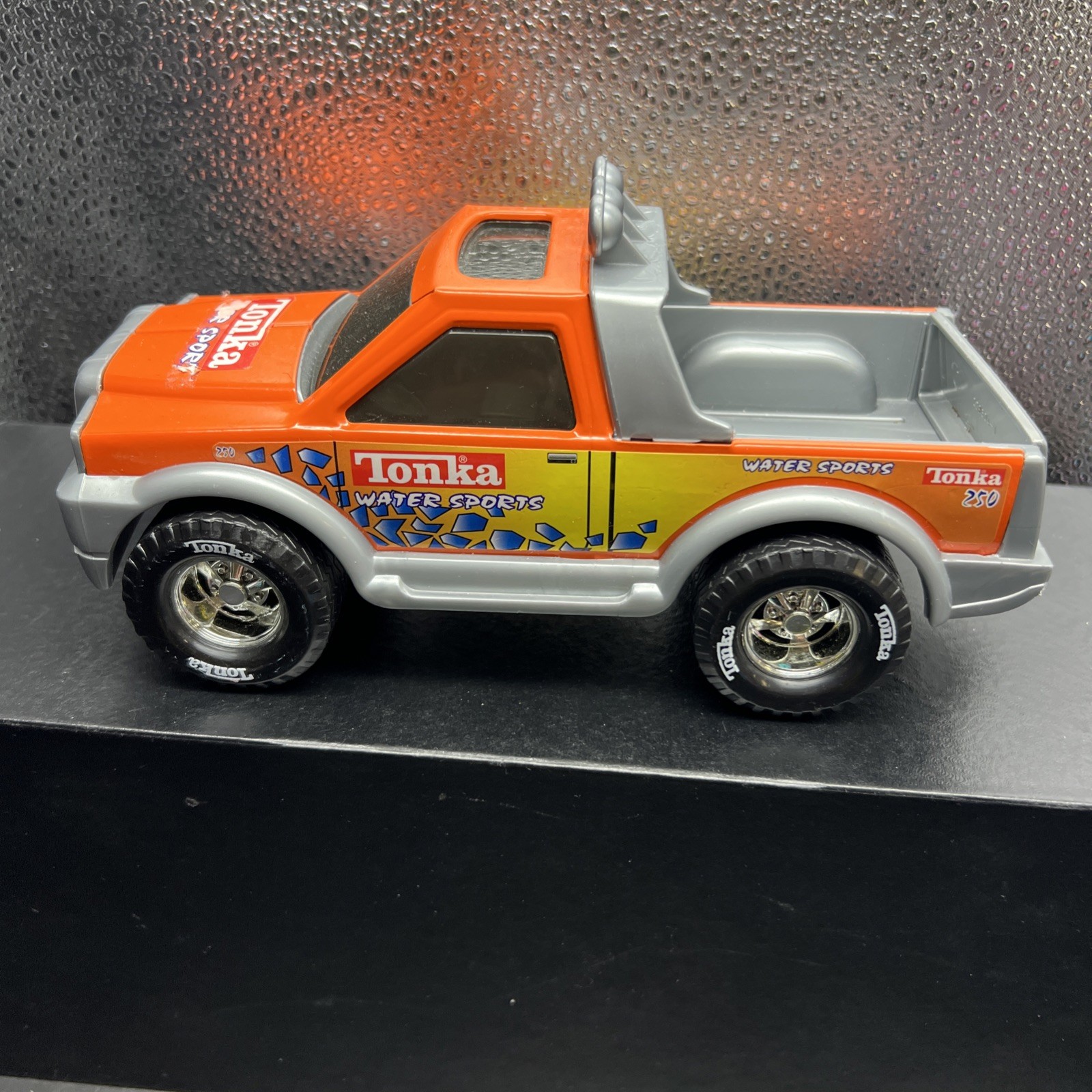 Vintage Tonka Hasbro Water Sports Truck 250 #50250 – vintage 2002