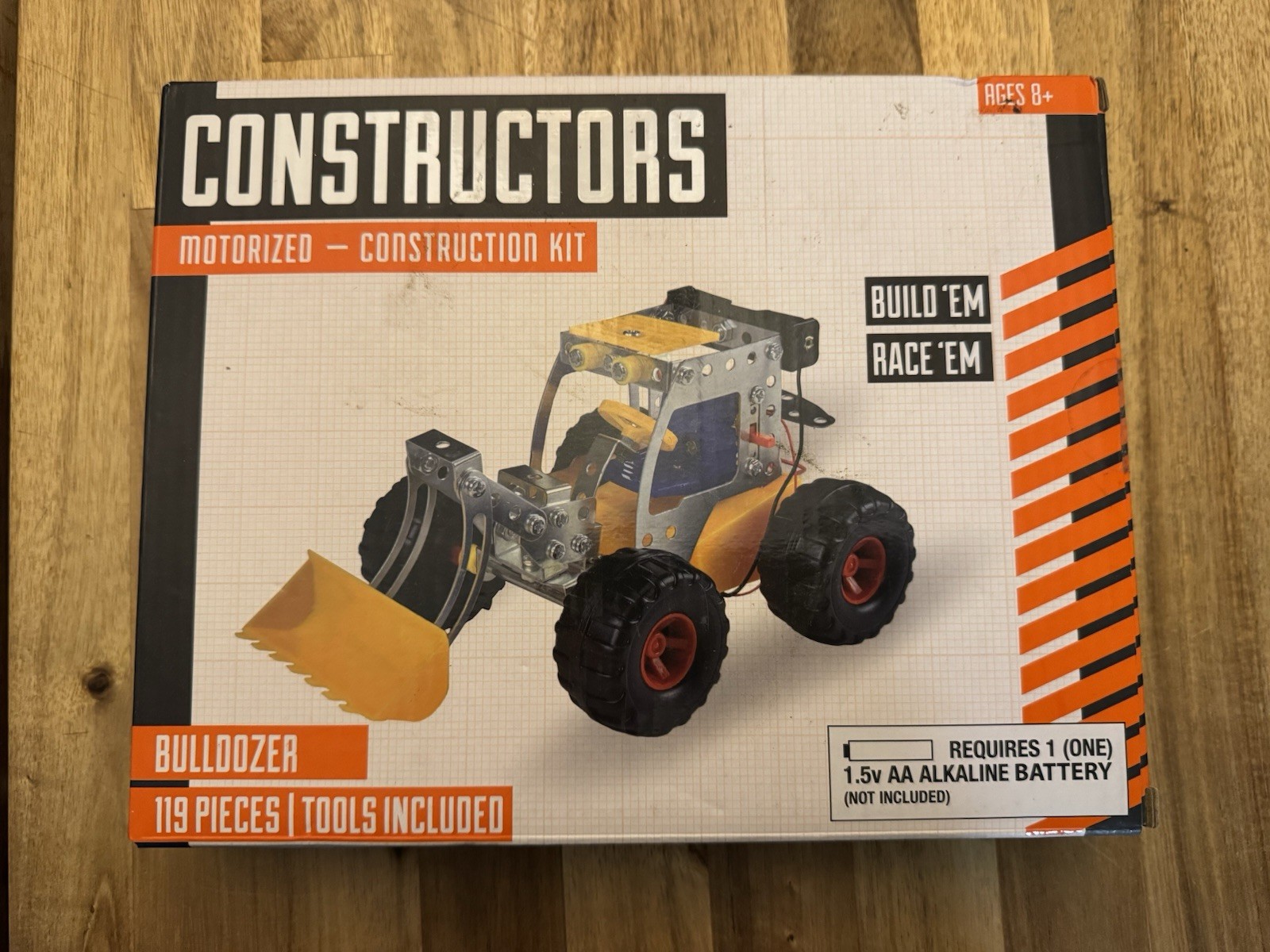 Constructors Bulldozer Motorized construction Kit 119 pieces Brand New Age 8+