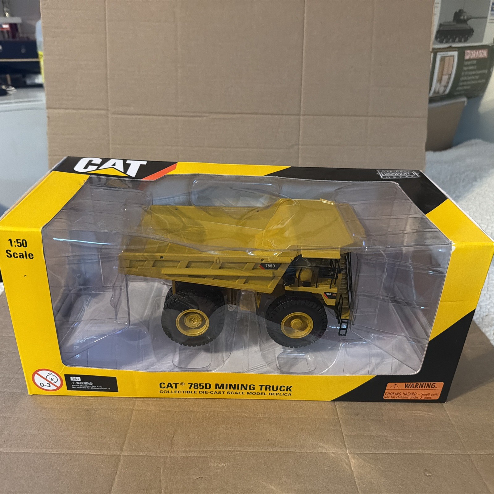 NORSCOT 55216 CATERPILLAR CAT 785D MINING TRUCK 1:50 T126 Brand New