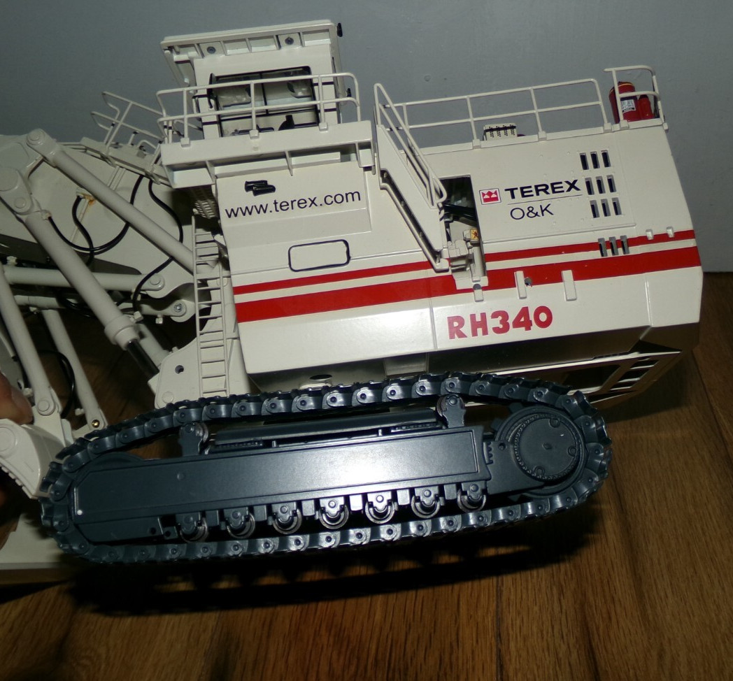 **DAMAGED** Terex O&K RH340 Mining Front Shovel Brami 1:50 Diecast Model #25008