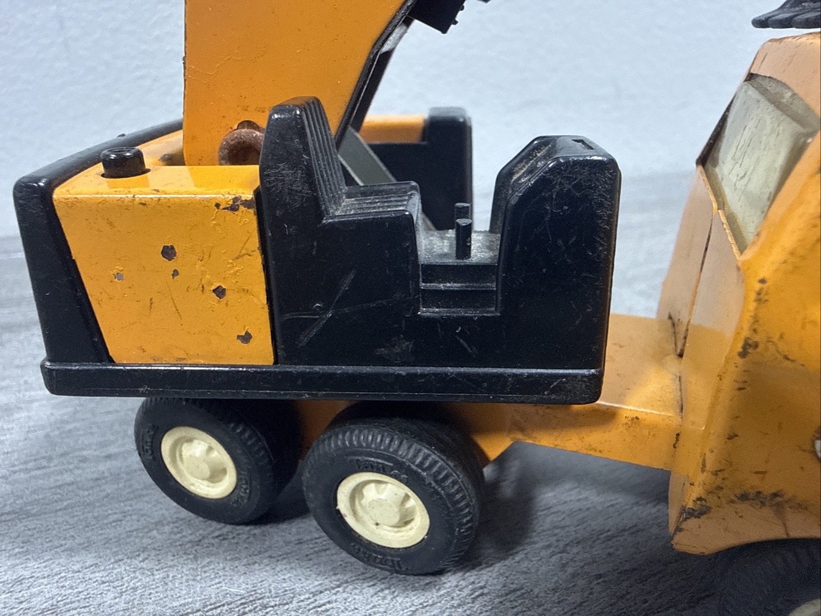Vintage 1970s Tonka 55010 Toy Metal Excavator Backhoe 5.75&Prime; Antique Truck