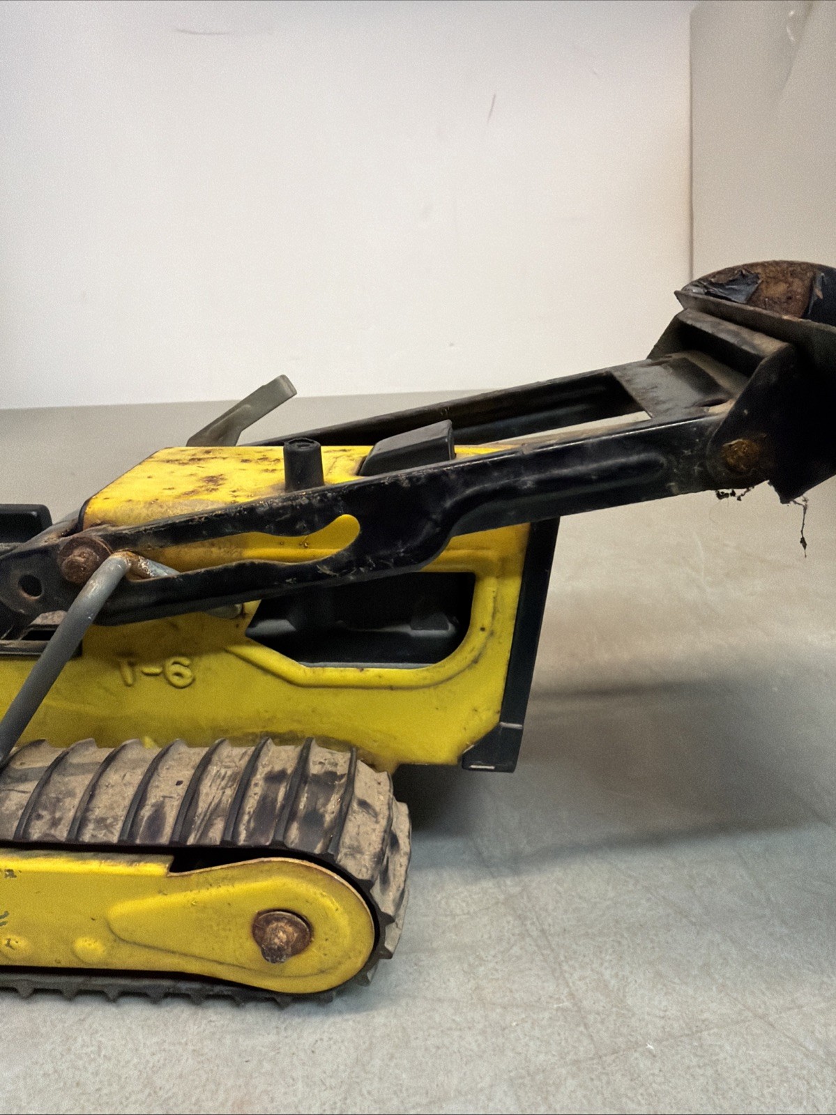 Vintage Tonka Steel Metal T-6 Front End Bucket Loader Bulldozer & Backhoe
