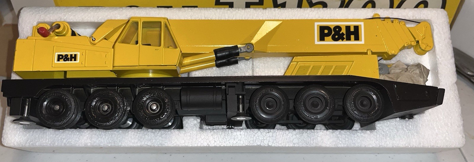 Harnischfeger P&H T-1300 HYDRAULIC TRUCK CRANE 1/50