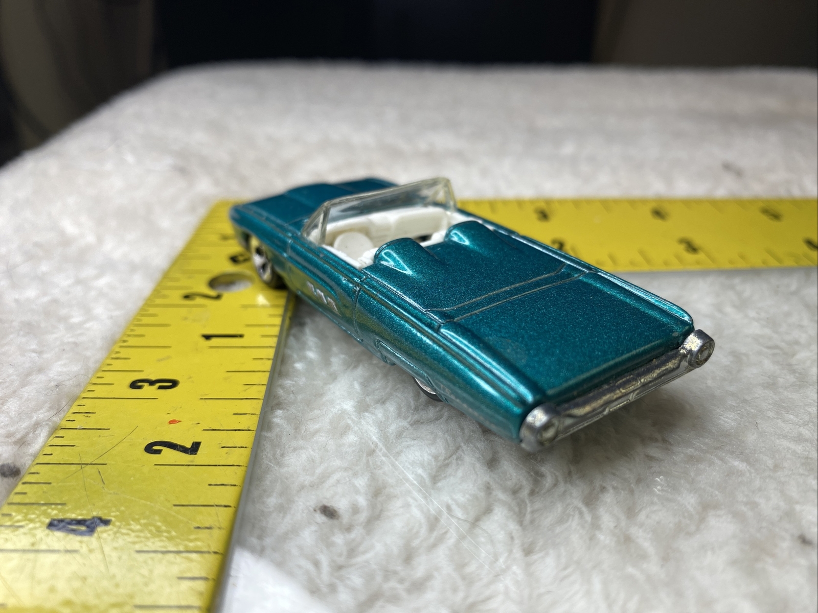 HOT WHEELS  1963 Ford Thunderbird Convertible « Teal » Beauty