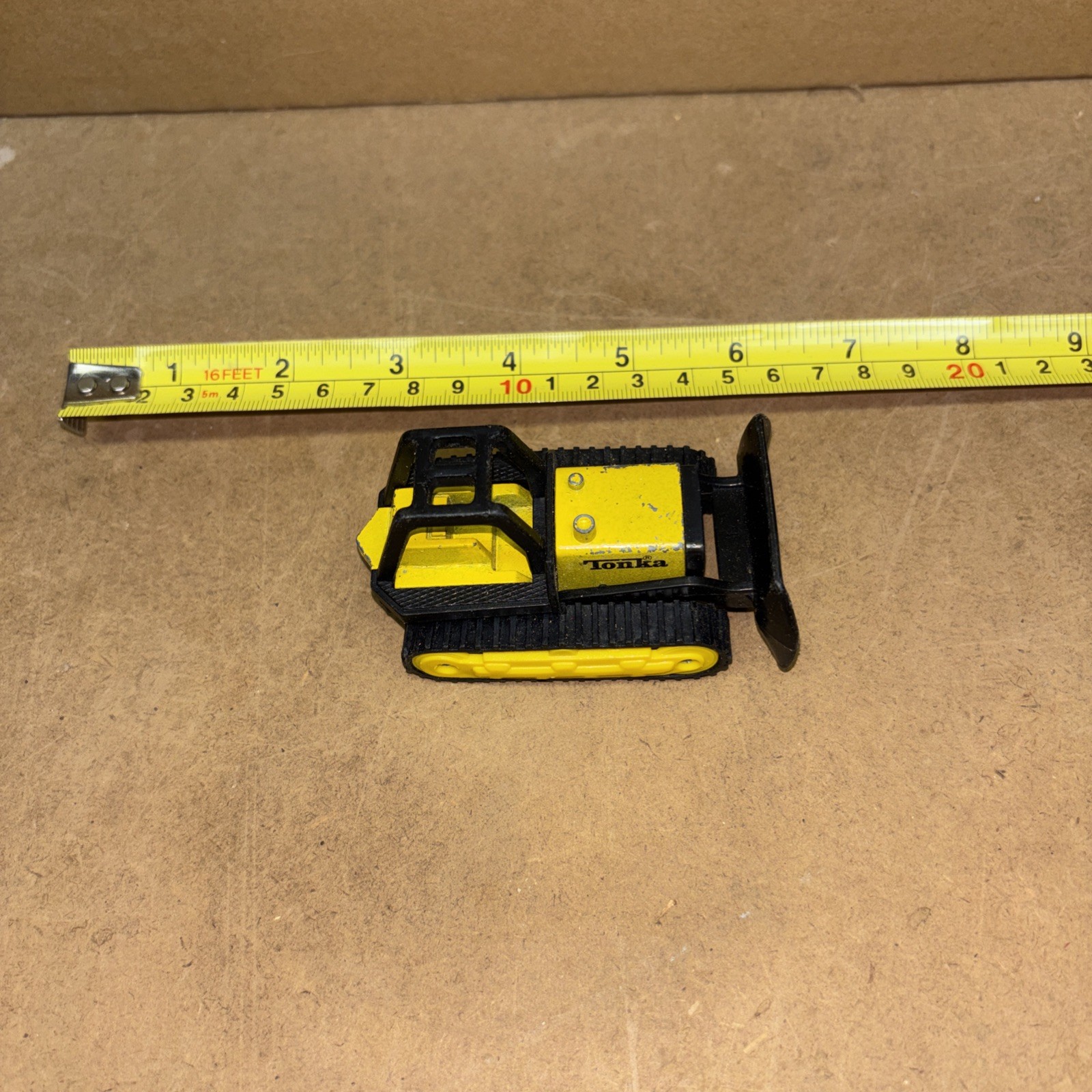 1994 Tonka Toy Bulldozer Dozerr 1/64 Scale Metal / Plastic