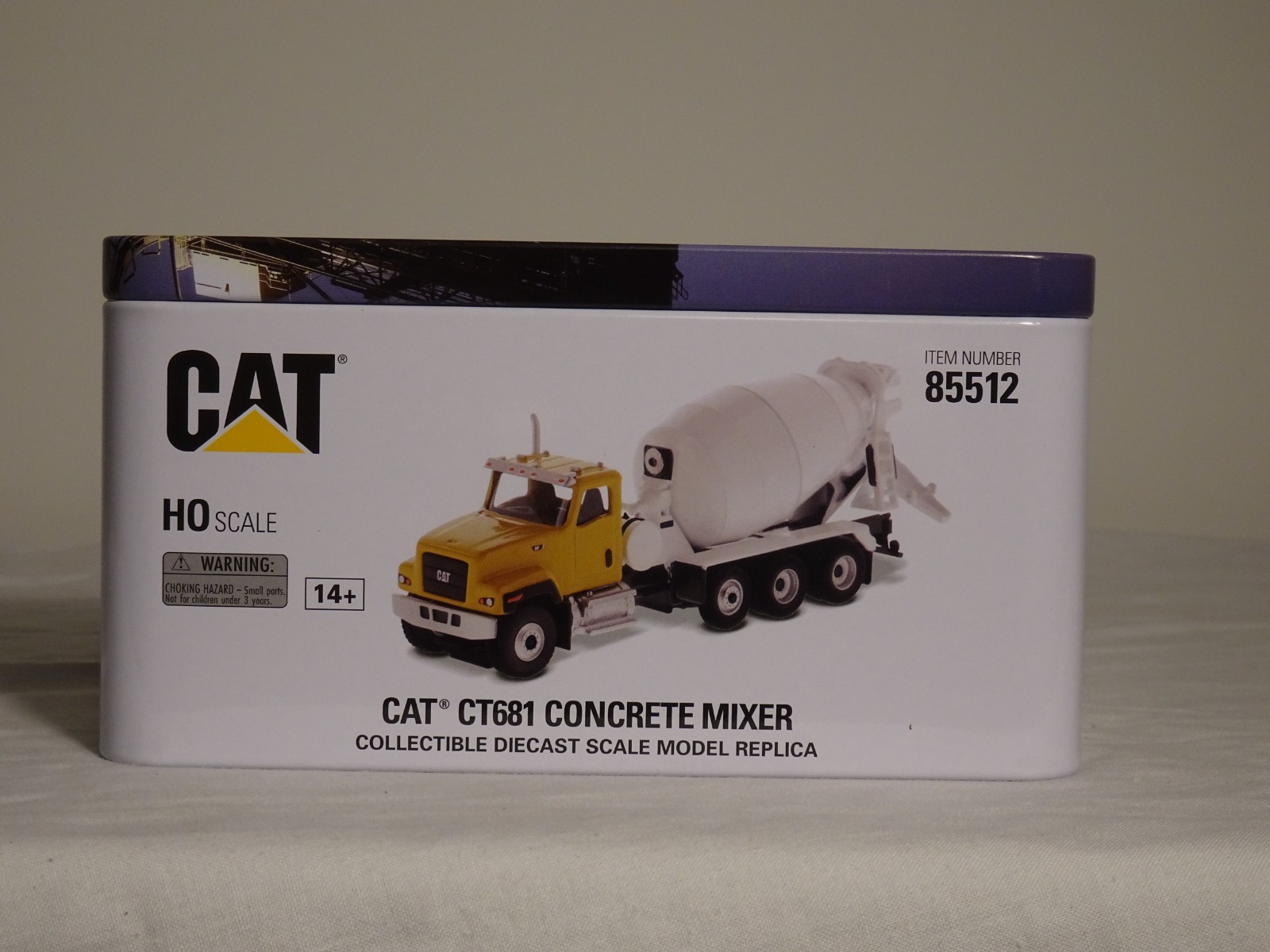 Diecast Masters 85512 Caterpillar CAT CT681 Concrete Mixer 1/87 HO Scale MIB