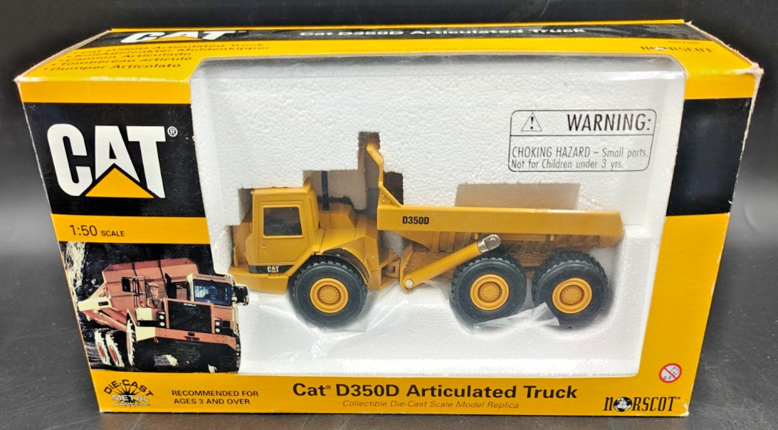 Norscot CAT D350D Articulated Truck #55700 1:50 Scale Darkish Yellow MIB