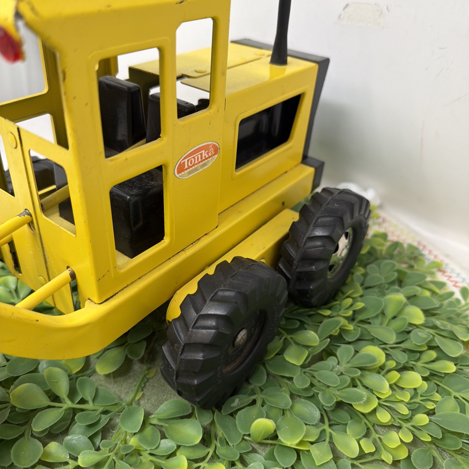 Vintage 1960s Tonka Yellow Road Grader Rolled Pressed Steel 17&Prime;