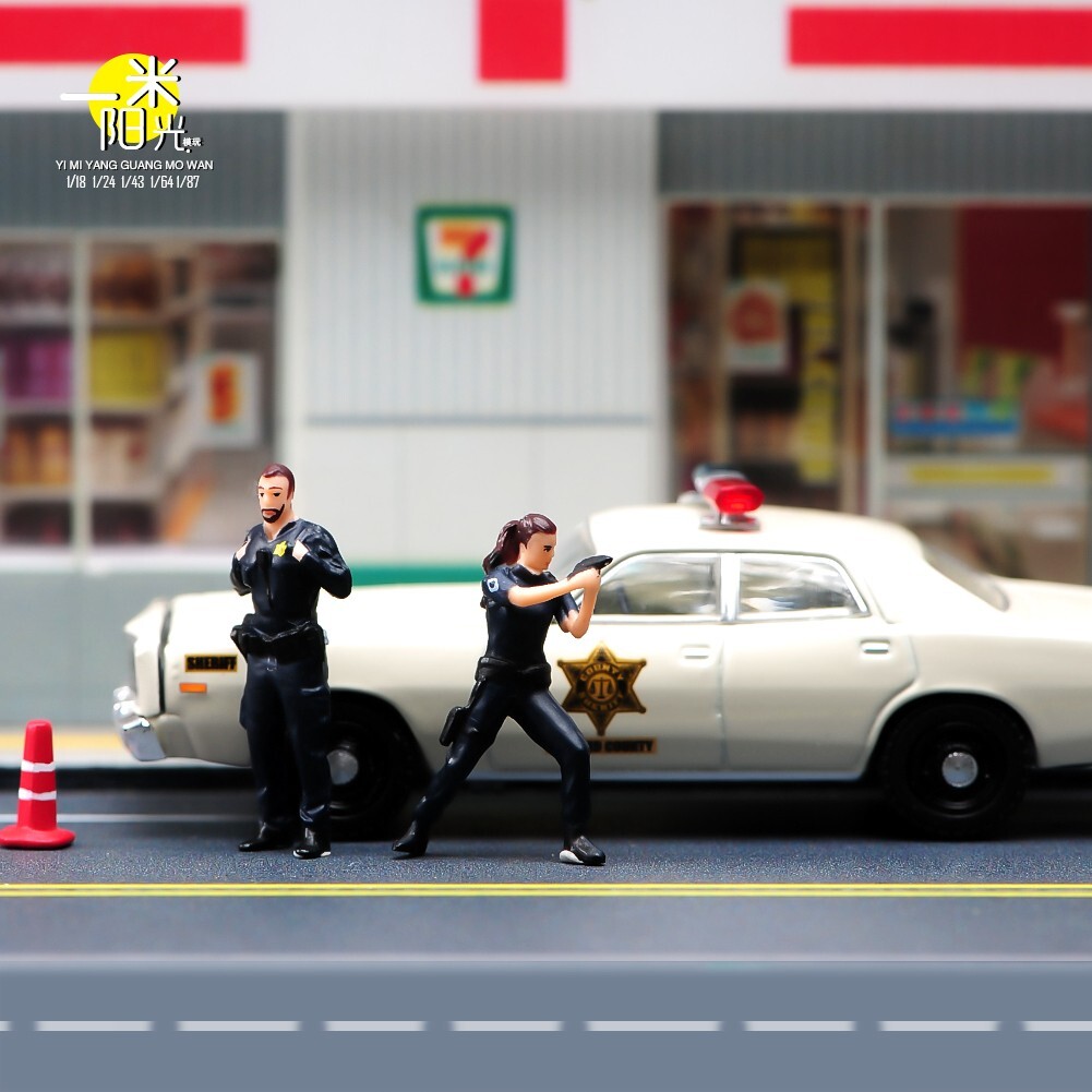VM 1:64 Policeman & Awl barrel 3pc Set Doll Resin Miniature Figures Toys Scene