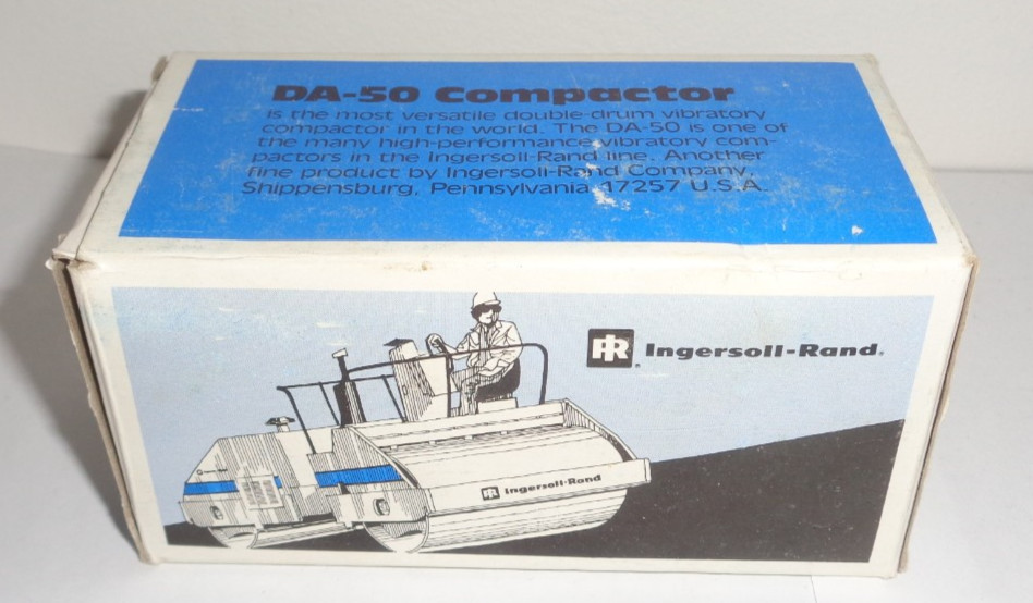 NZG #203 1/50 Ingersoll-Rand DA50 Vibratory Asphalt Roller Compactor – Boxed