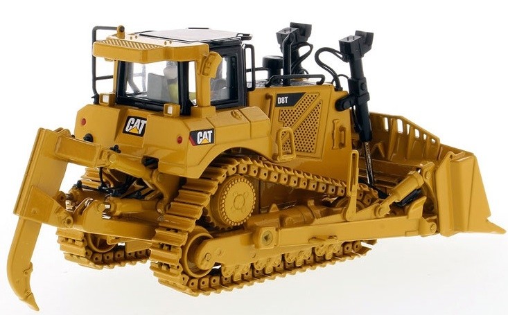 DIECAST MASTERS,Bull CATERPILLAR D8T with driver and metal box, 1/50, DCM85566