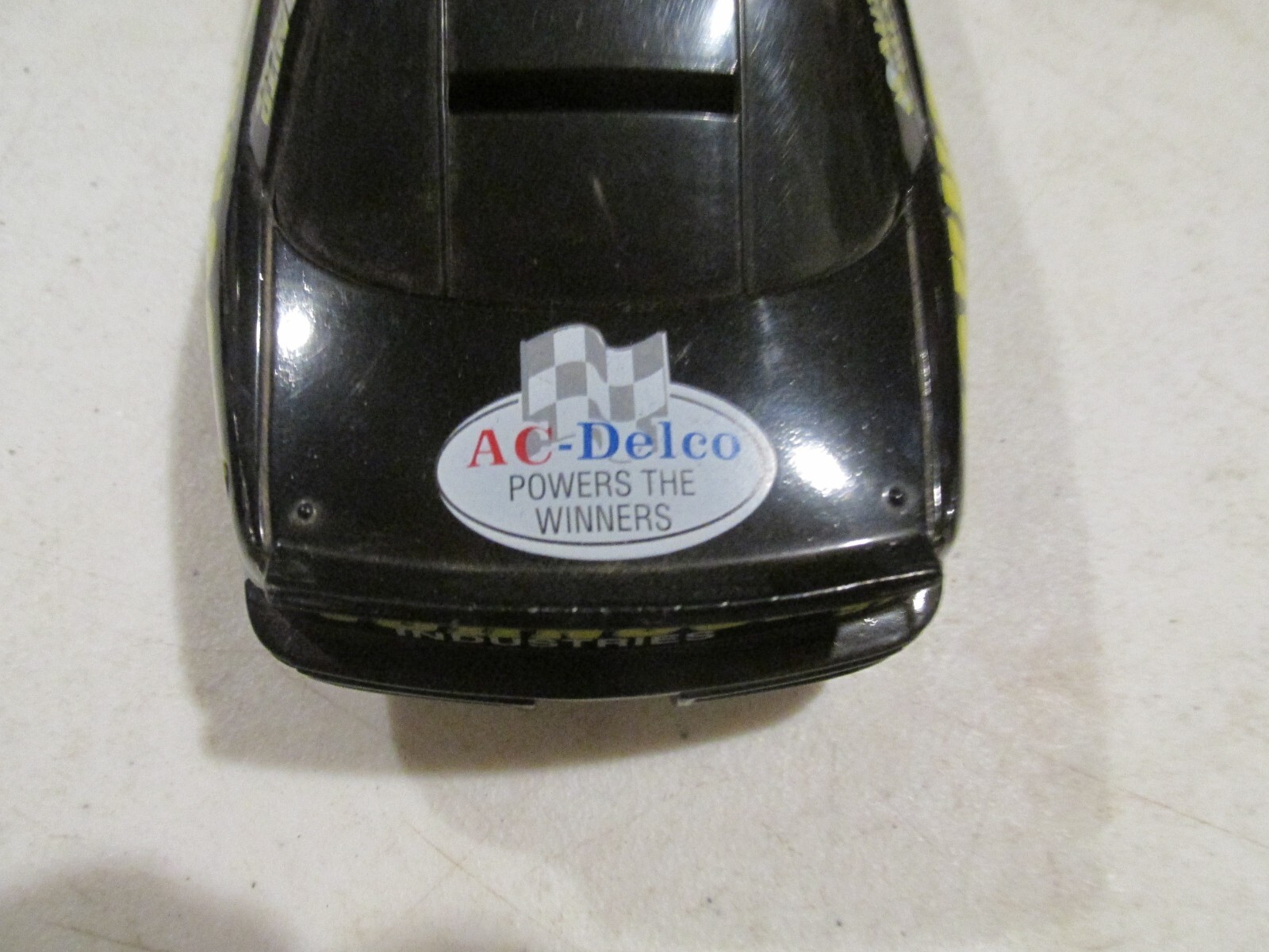 1993 RACING CHAMPIONS LIMITED EDITION NASCAR CHEY LUMINMA CAR BANK WITH KEY