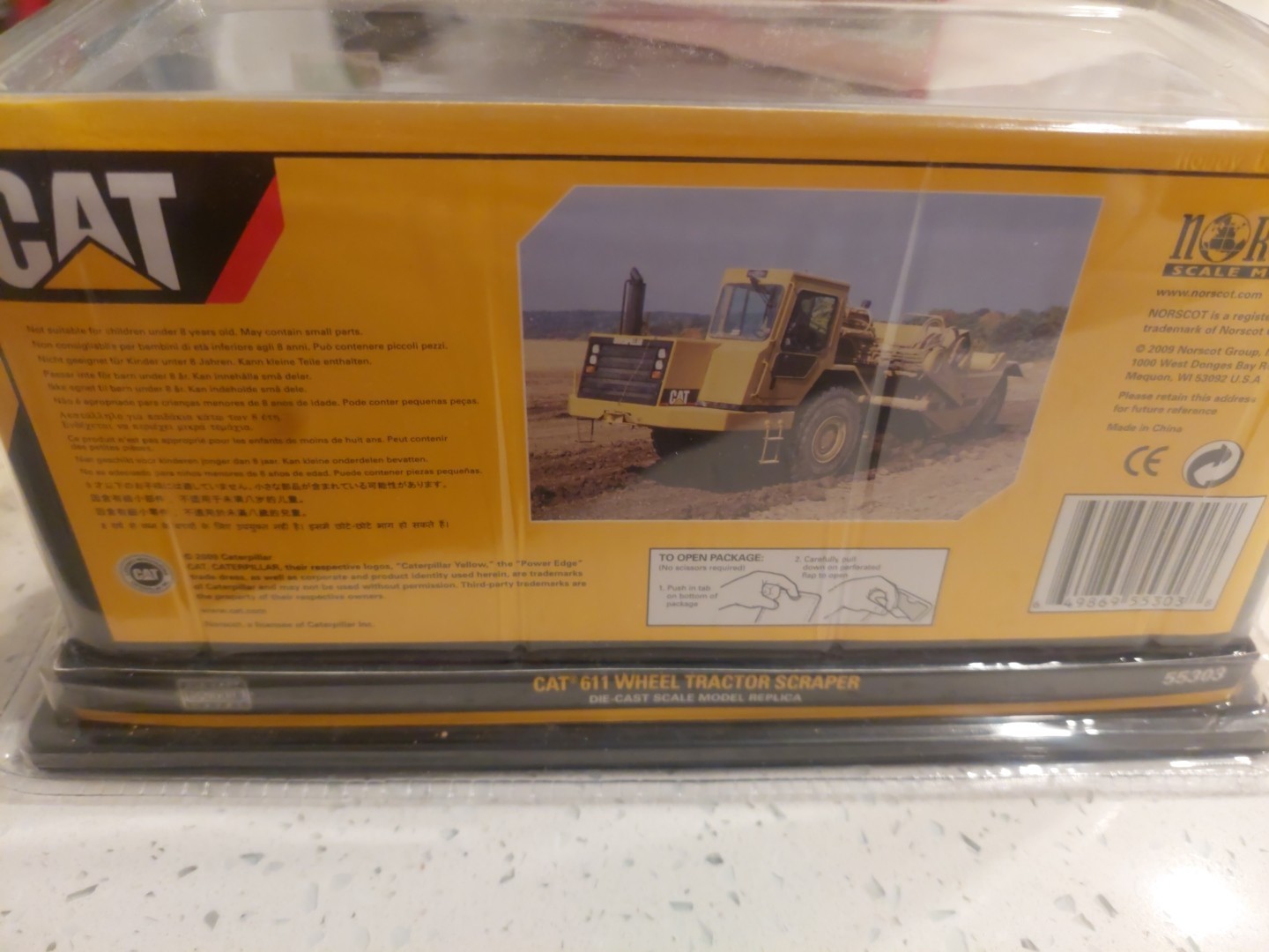 CAT 611 Wheel Tractor Scraper Truck 1:64 Scale Diecast Construction Toy Norscot