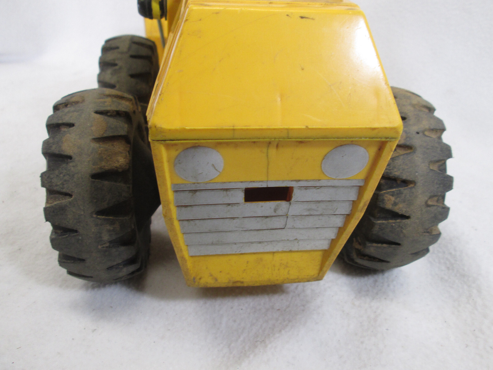Vintage Mattel 1963 Vrroom plastic skip front loader