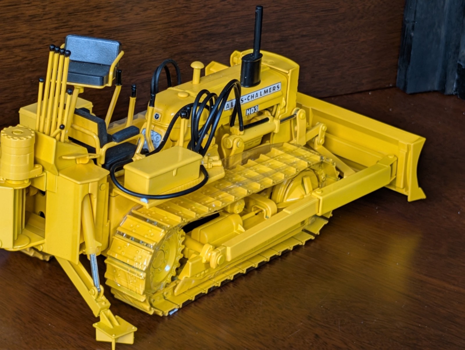 NOS Allis-Chalmers HD-3 Crawler Industrial 60 Backhoe & Blade SpecCast 1/16