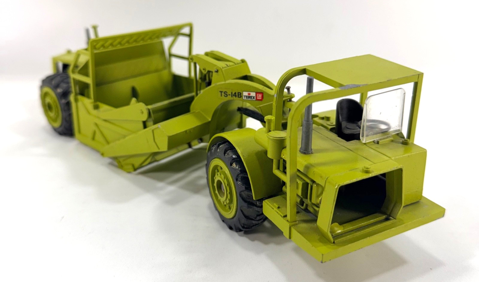 Vintage Conrad GM Terex Scraper TS-14B DieCast 1:40 Scale – Made in Germany