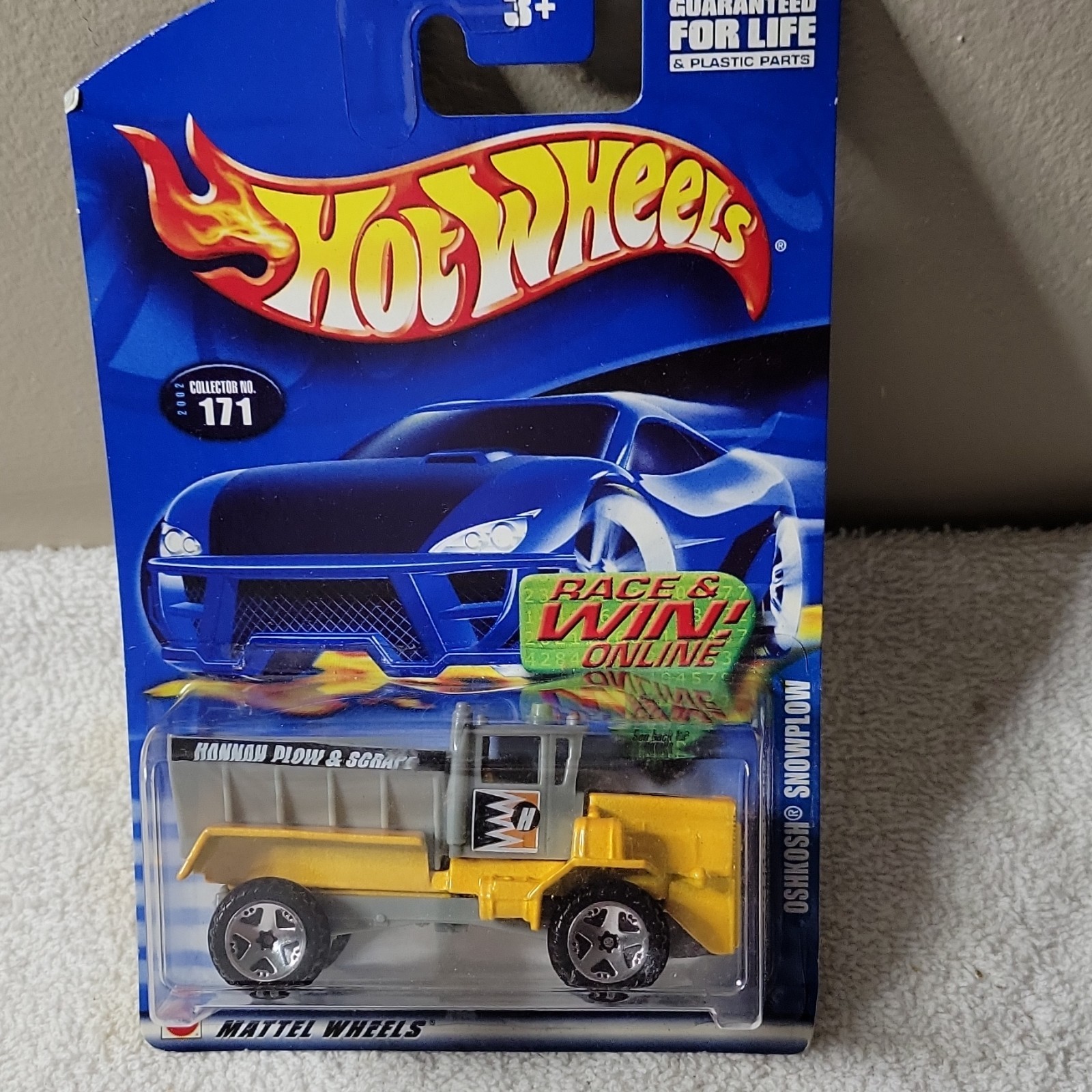 Hot Wheels OSHKOSH SNOWPLOW Snowplow Yellow Gray Plastic Metal MPN 171