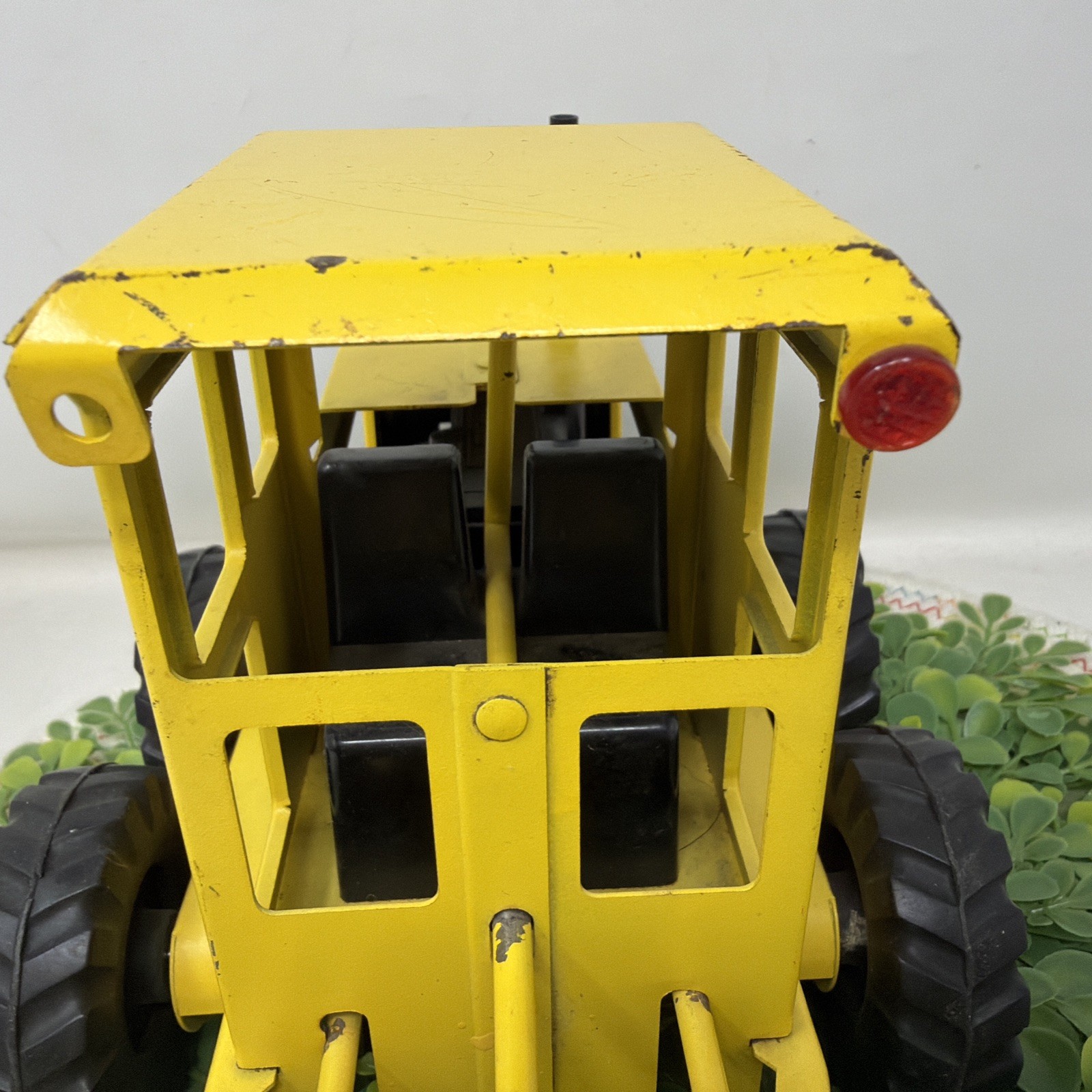 Vintage 1960s Tonka Yellow Road Grader Rolled Pressed Steel 17&Prime;
