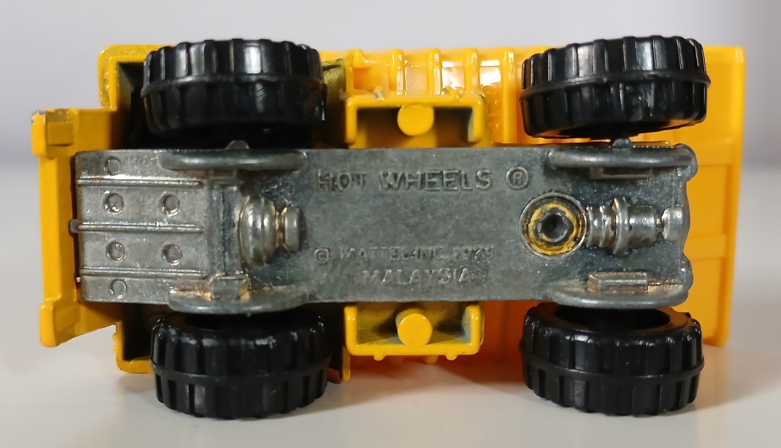 Hot Wheels CAT Dump Truck