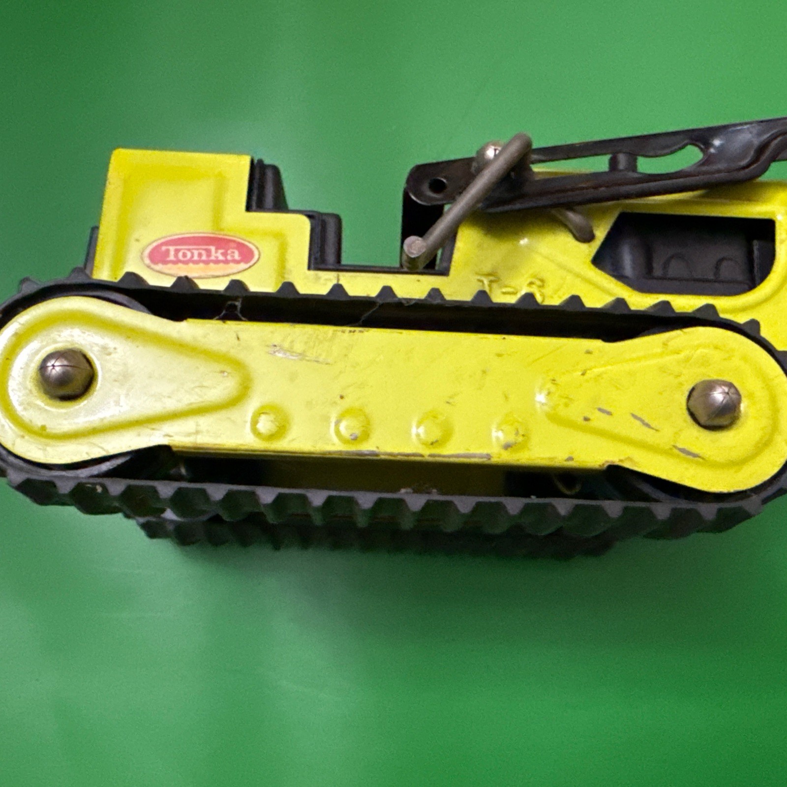 Vintage 1970s Lime Green Tonka T6 Track Front Loader Dozer See Pics