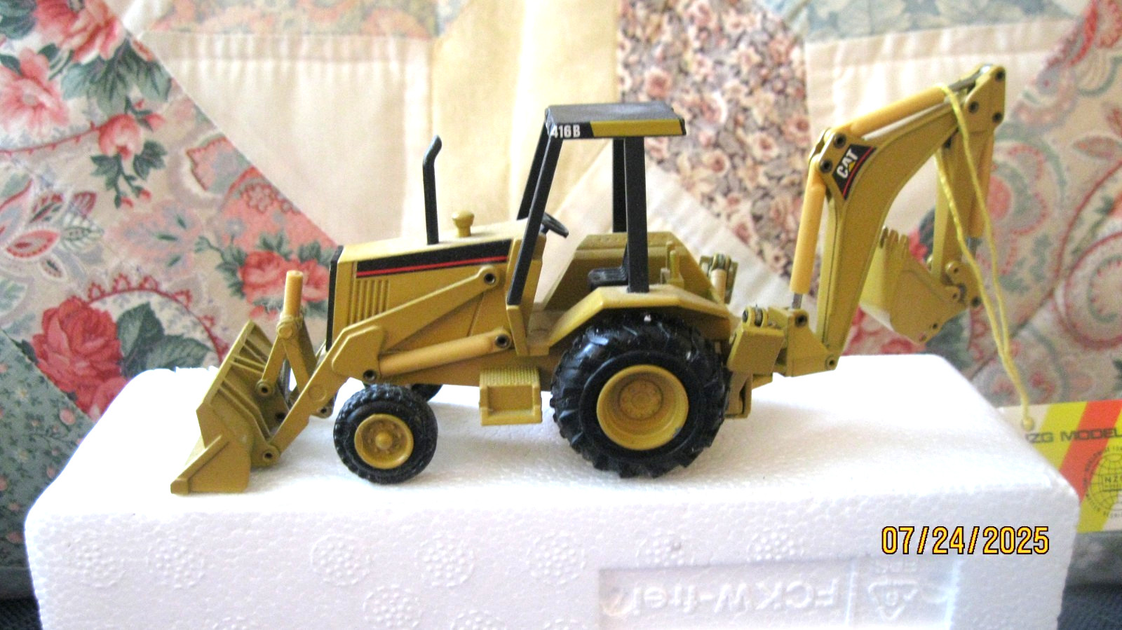 VINTAGE NZG CAT 1990 MINI 416B BACKHOE LOADER 1:50 W. GERMANY