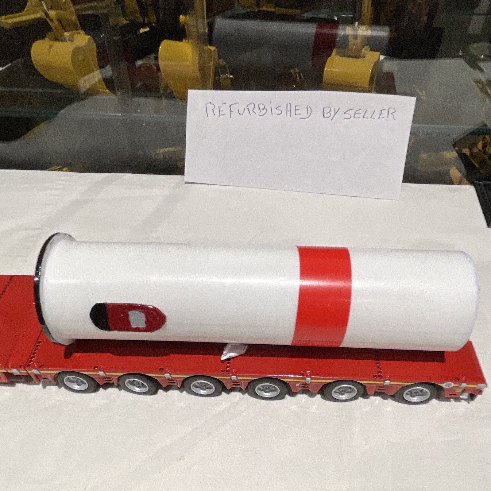 Construction Lowboy Heavy Haul Trailer Diecast Model White Red Cylinder Load