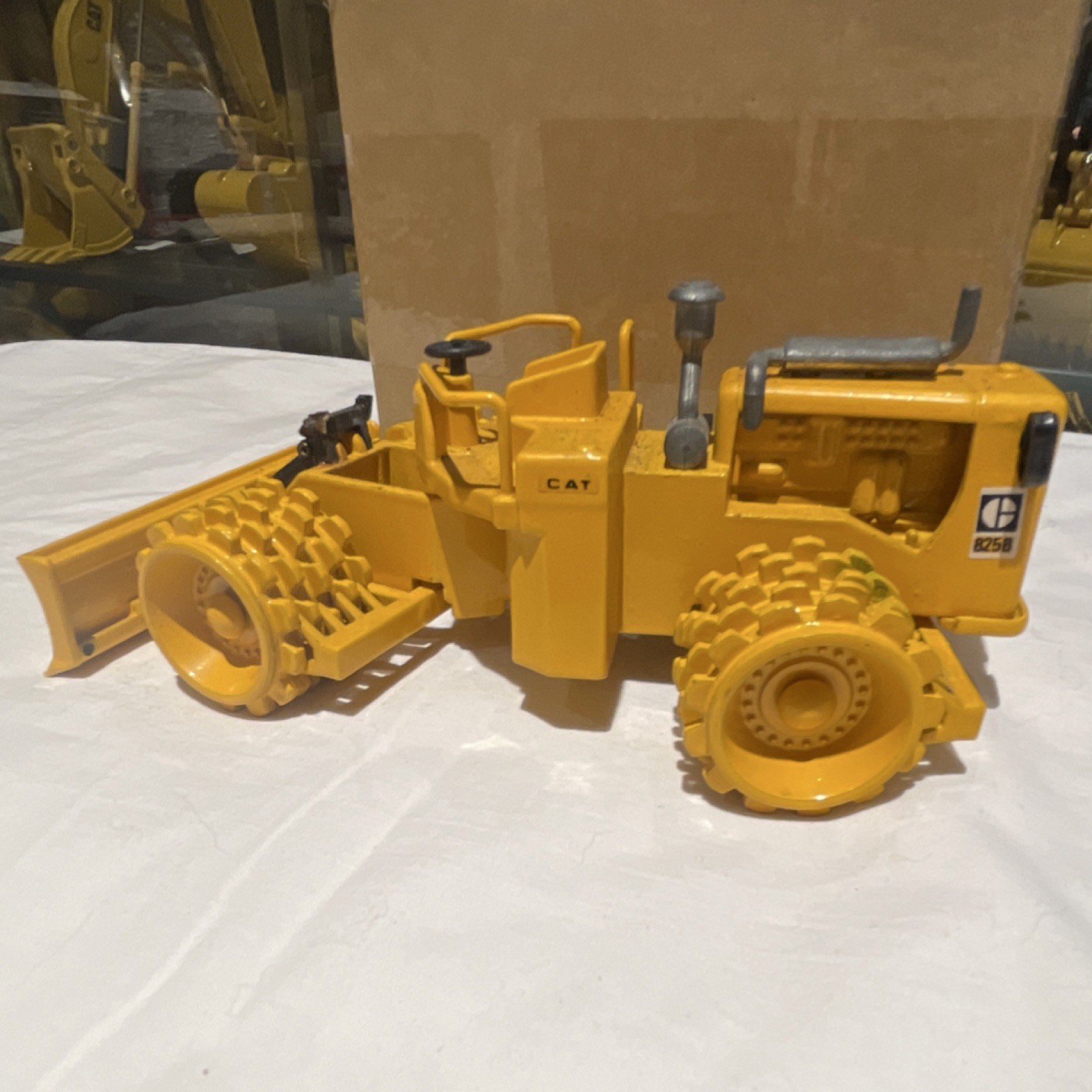 CAT 825B Compactor Diecast Model Yellow Metal Construction Vehicle