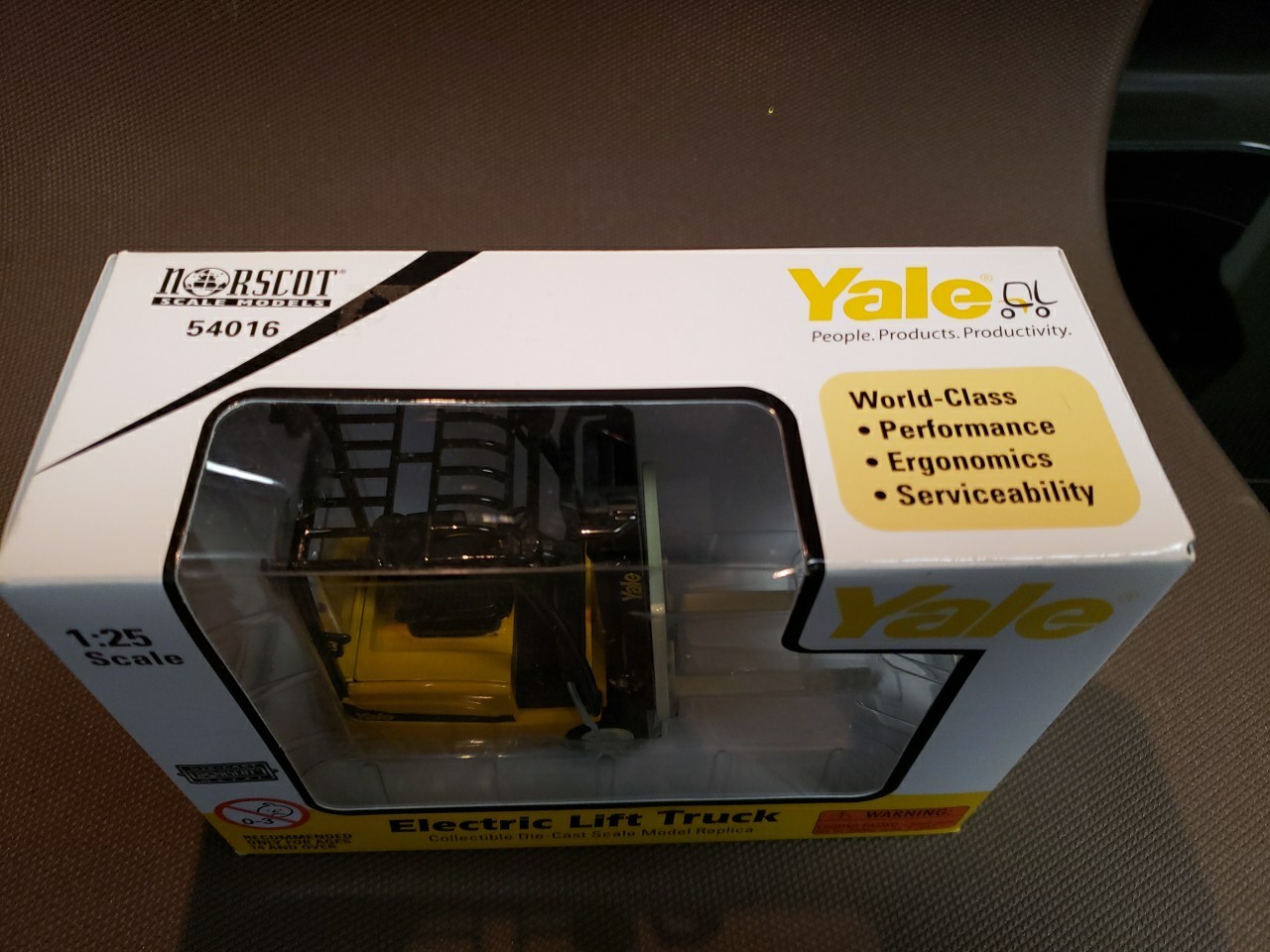 NORSCOT Die-cast YALE Electric Lift Truck Forklift 1:25 circa 2008