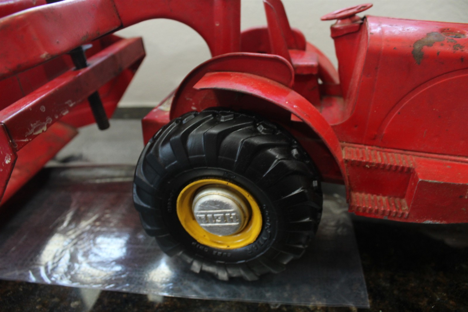Vintage Toy Earth Mover Red 29&Prime; Long Ca. 1950&rsquo;s by Model Toys Doepke Heiliner