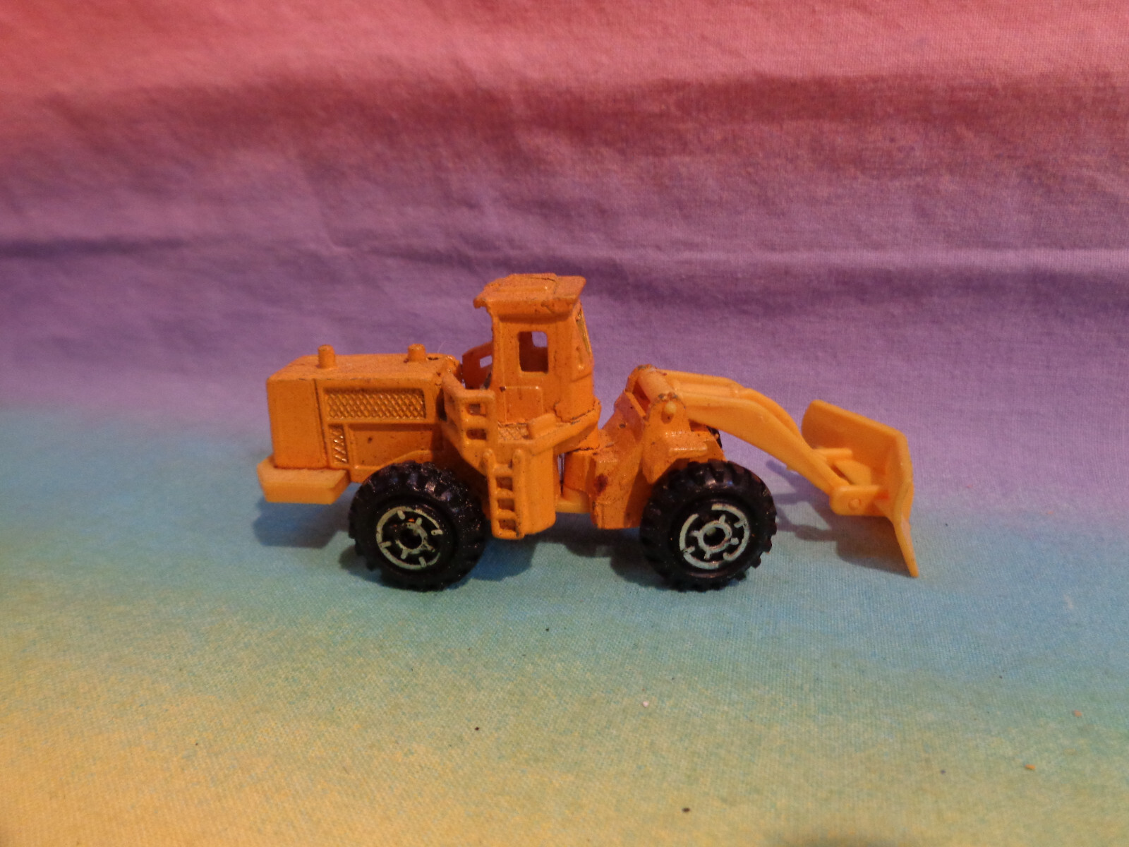 Vintage 1980&rsquo;s Yellow / Orange Snow Plow ZEE P388 Plastic Diecast Toy Hong Kong