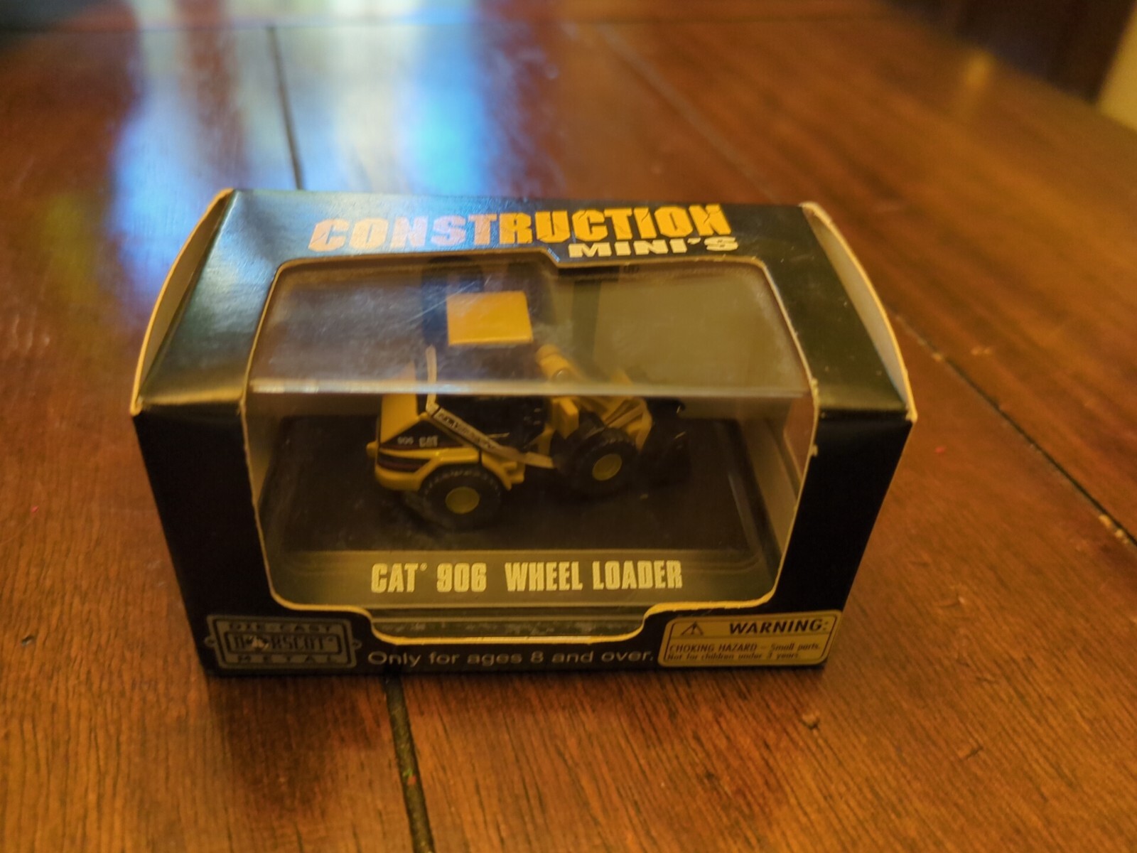 NORSCOT CONSTRUCTION MINIS CATERPILLAR 906 WHEEL LOADER, NIB