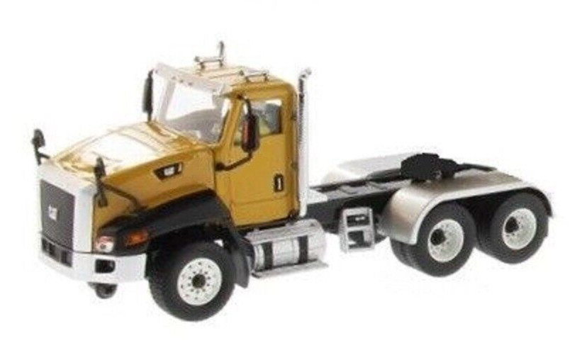 Die-cast Masters 85503 Caterpillar CT660 Daycab Tractor 1/50 Die-cast New MIB
