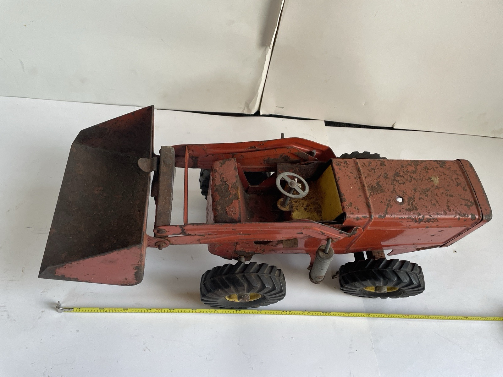 Nylint Red Pressed Steel Hough Pay Loader Front End (8)