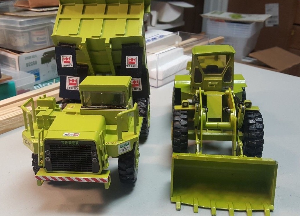 2 x TEREX GM models-1/40 33-07 Hauler/72-70 Loader $$ FREE SHIPPING !!!!
