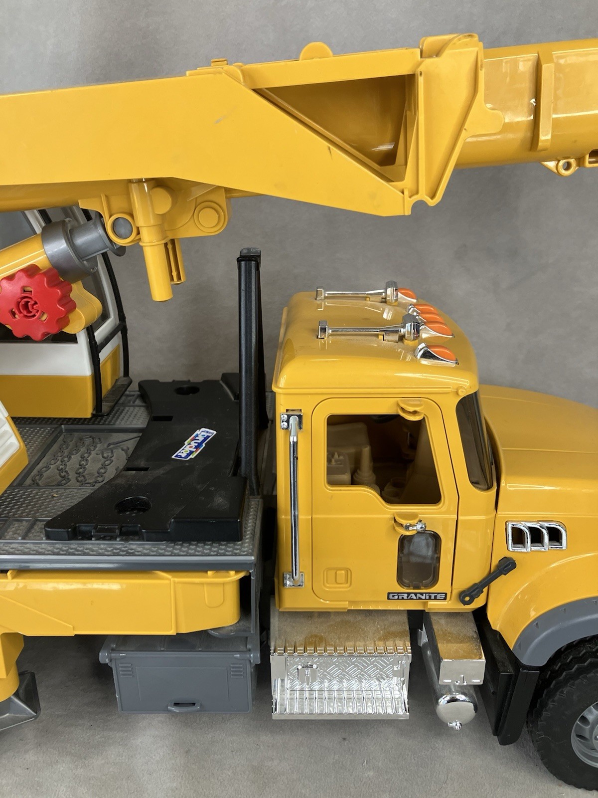 BRUDER 2818 Liebherr Crane Truck – Yellow