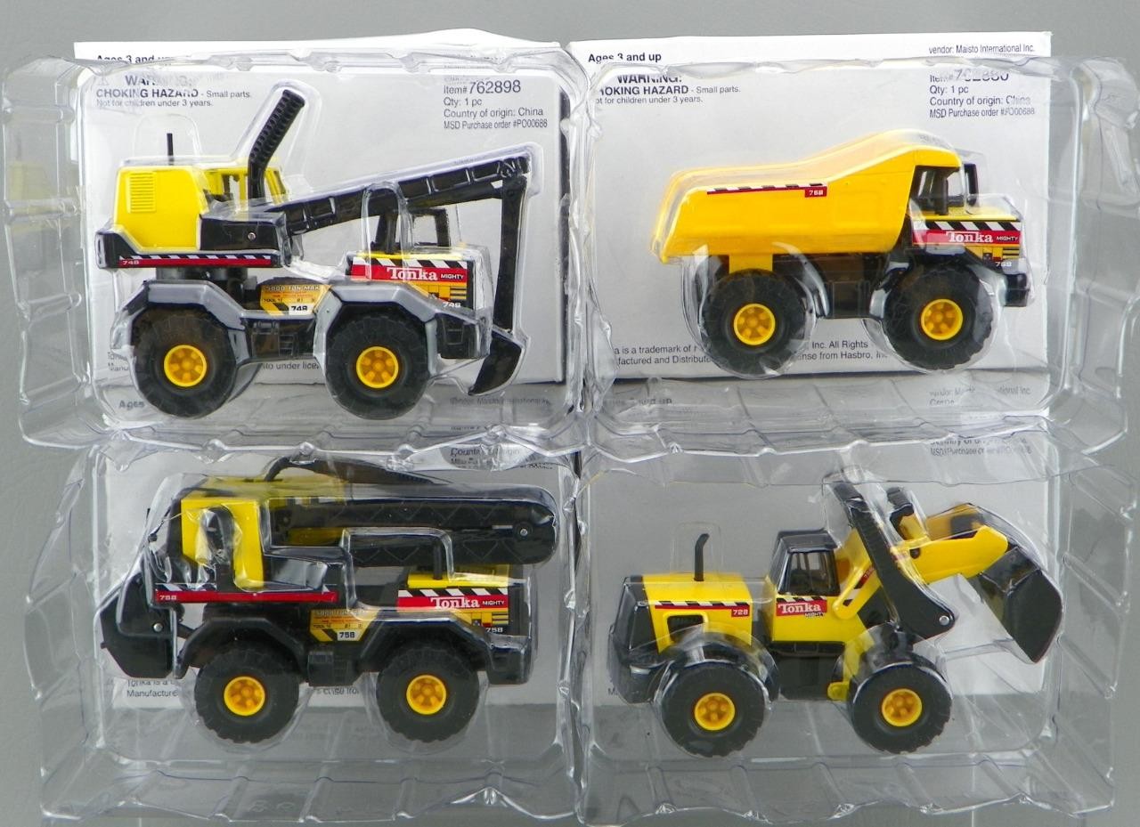 Hasbro Maisto 2001 Mini Tonka 5&Prime; Diecast Dump Truck Backhoe Crane Bulldozer Set