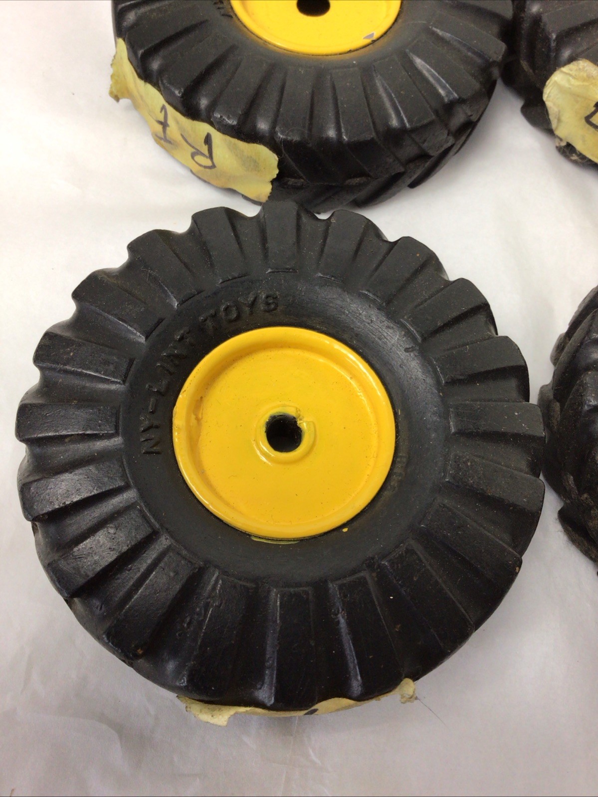 Vintage Nylint Wheels Black Rubber Tires & Metal Yellow Rims Payloader Gravel