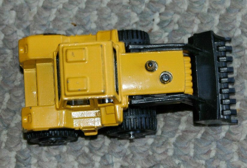 Tootsie Toy Front Construction Loader Bucket Tractor