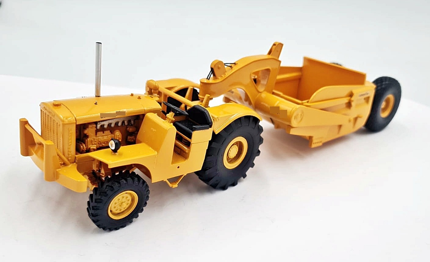 DW10 3 Series tractor paired with the No. 10 Scraper Ready Made
