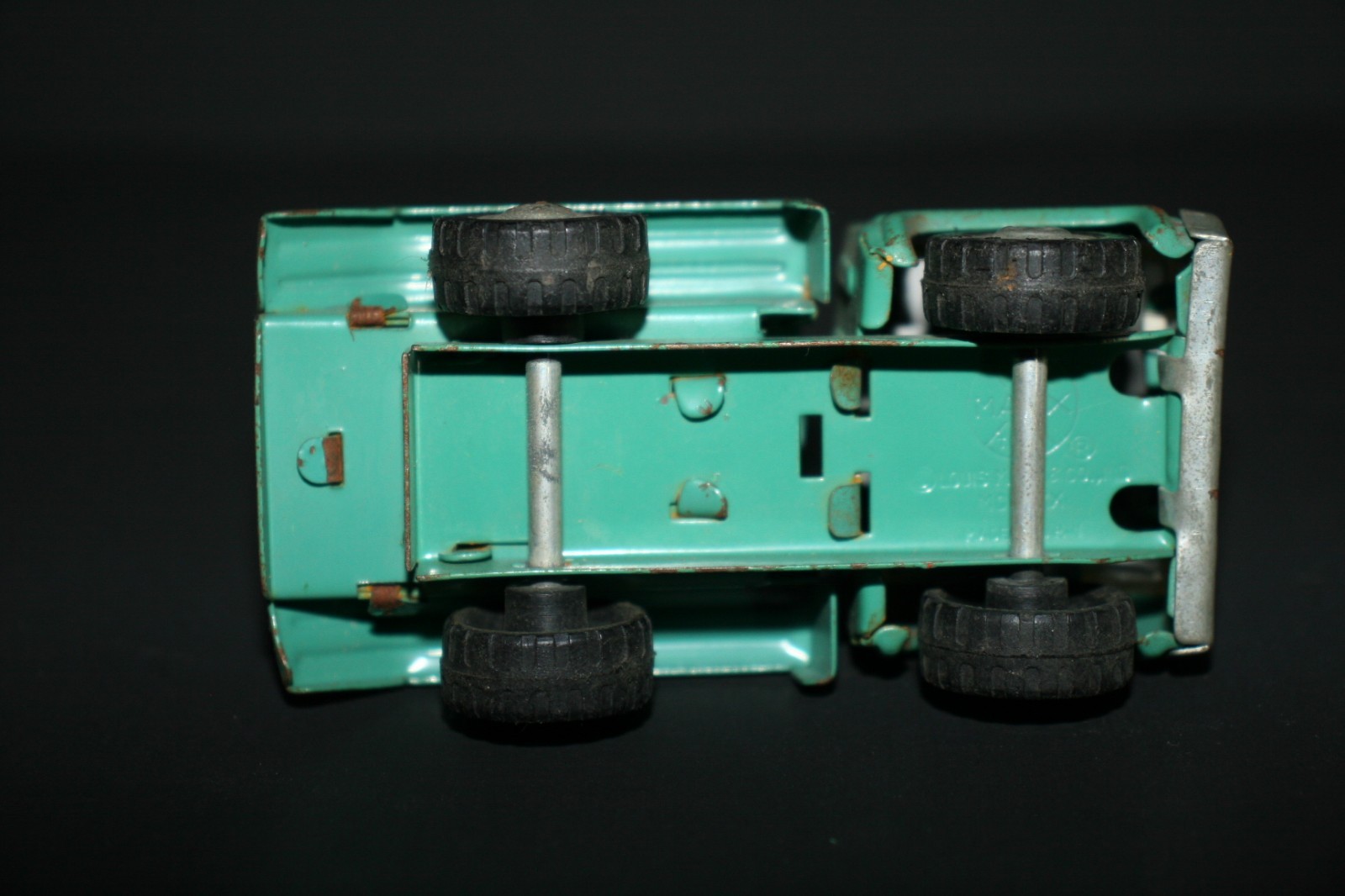 Vintage 1960&rsquo;s MARX Cement Mixer Truck – Pressed Steel RARE colors mint green
