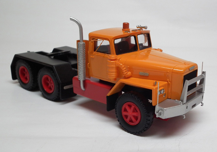 1/50 Sicard T-6456 Tractor – High Quality Resin KIT by Fankit Models