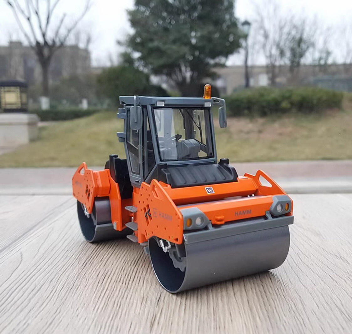 1/35 Scale Hamm Wirtgen HD138 Tandem Vibratory Roller DieCast Model Toy Gift