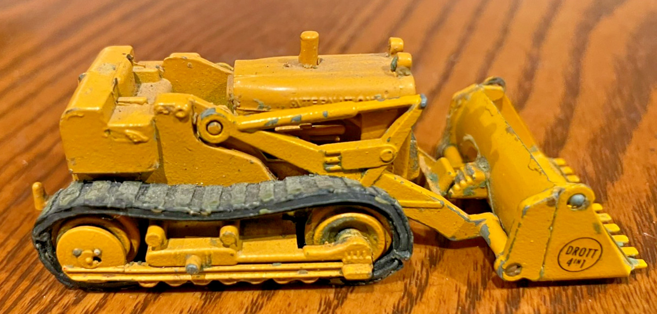 Mercury Lit’l Toy International Bulldozer No 101 Complete Drott Rubber Track