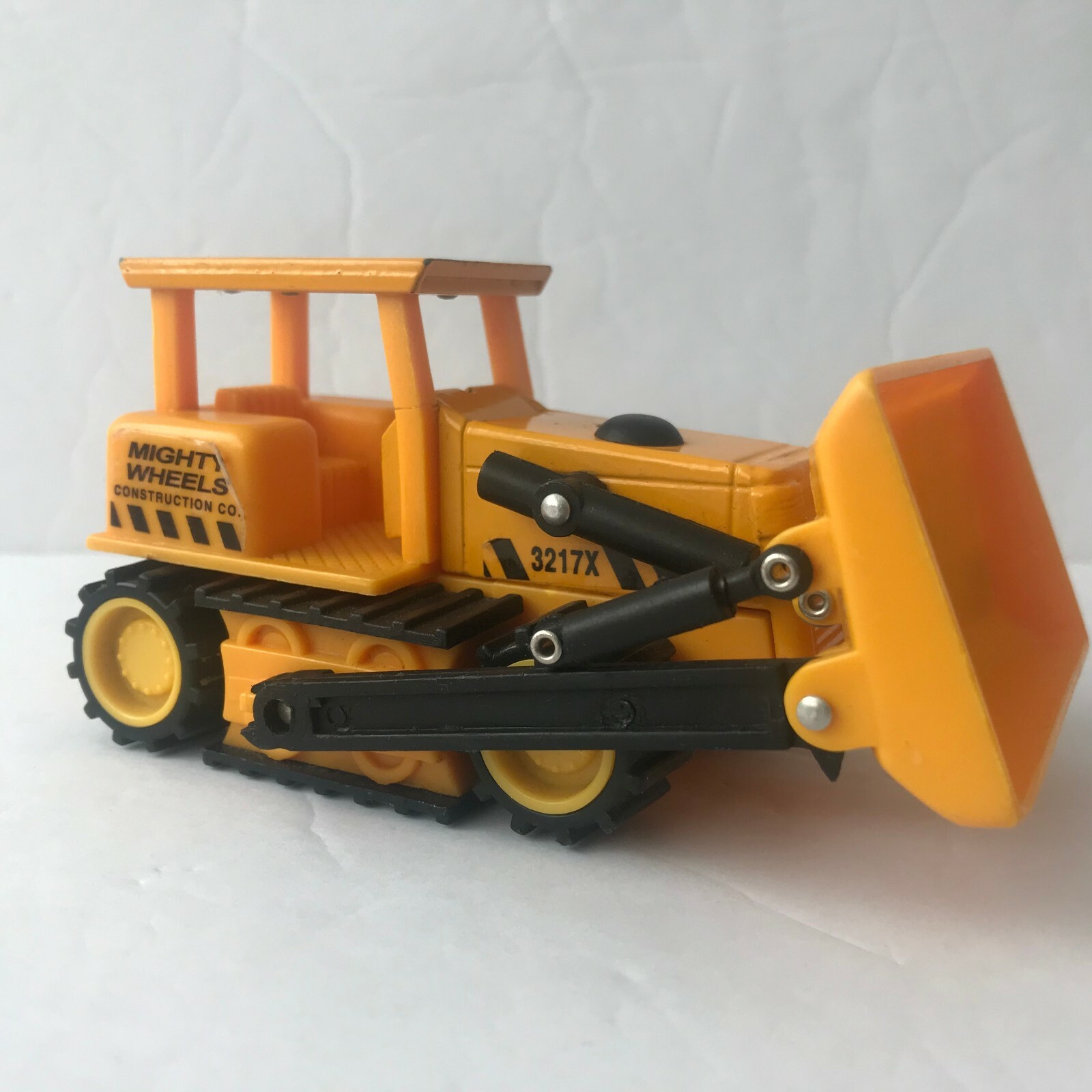 SOMA Mighty Wheels Dump Truck Front End Loader Construction Yellow Metal Plastic
