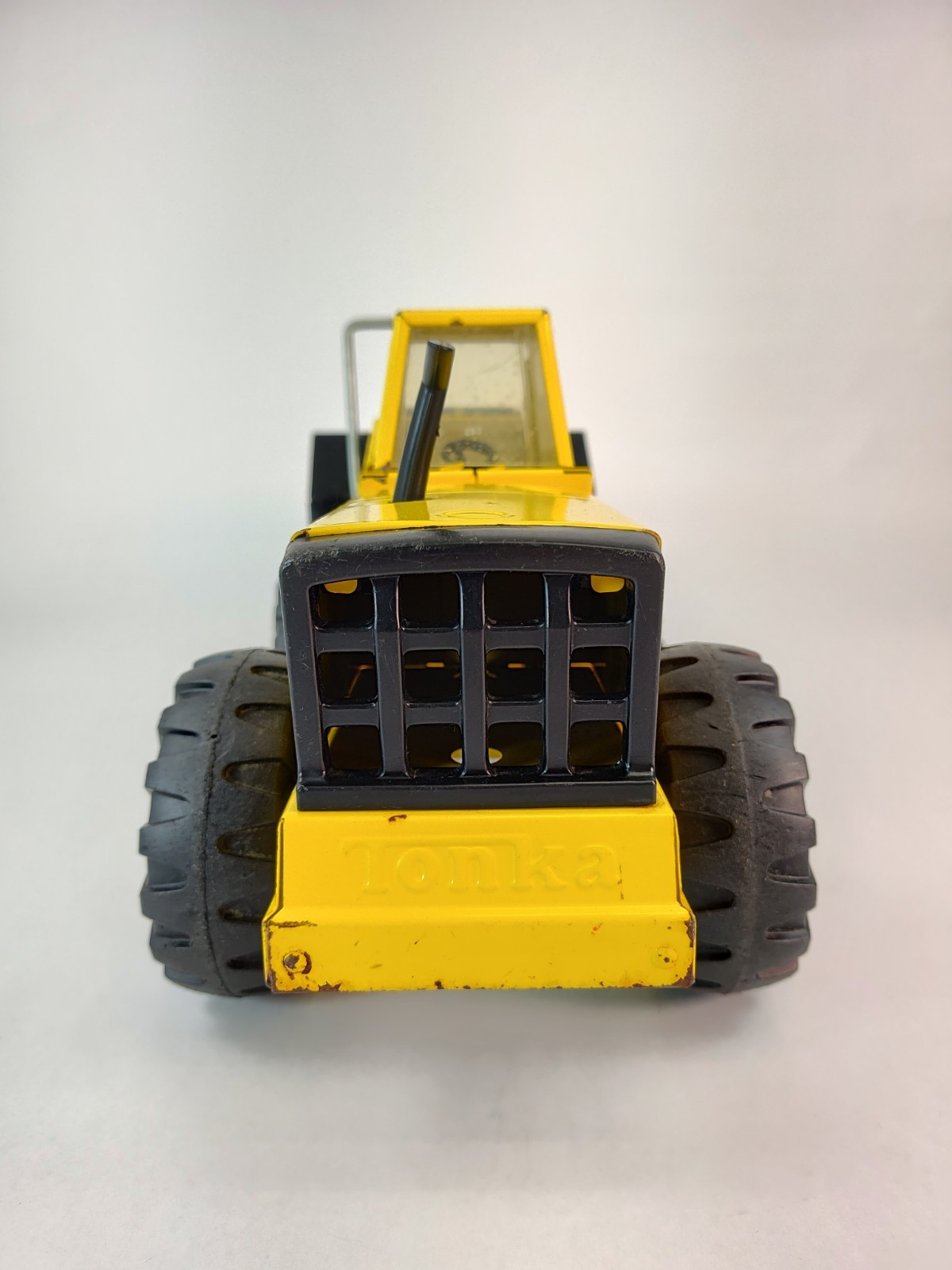 Tonka Turbo-Diesel XMB-975 Front End Loader Pressed Steel